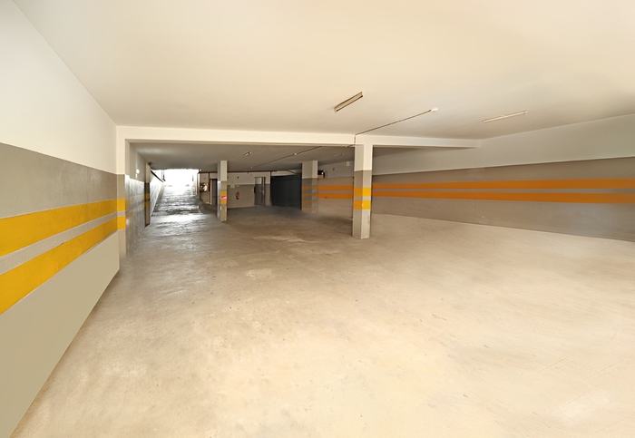 Garagem — Hotel Palanca, Porto